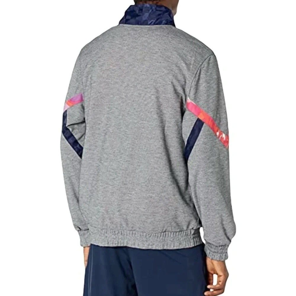 Umbro construction forward